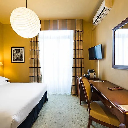 Hotel Grand Du Midi - Opera Comedie 4*