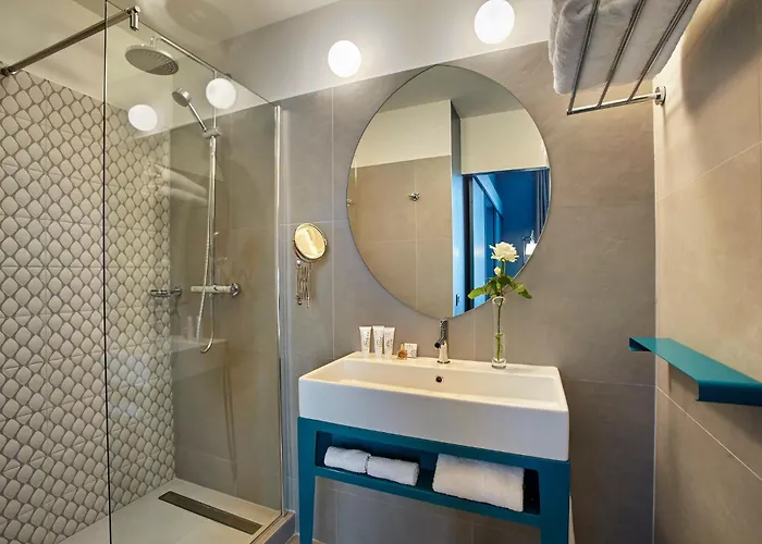 Grand Du Midi - Opera Comedie فندق 4*